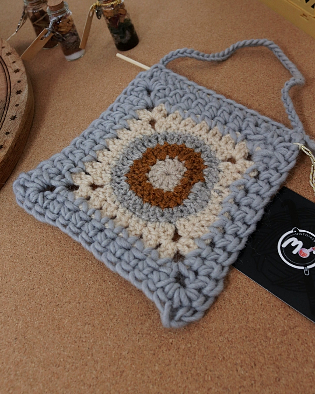 Granny square à suspendre - Snow