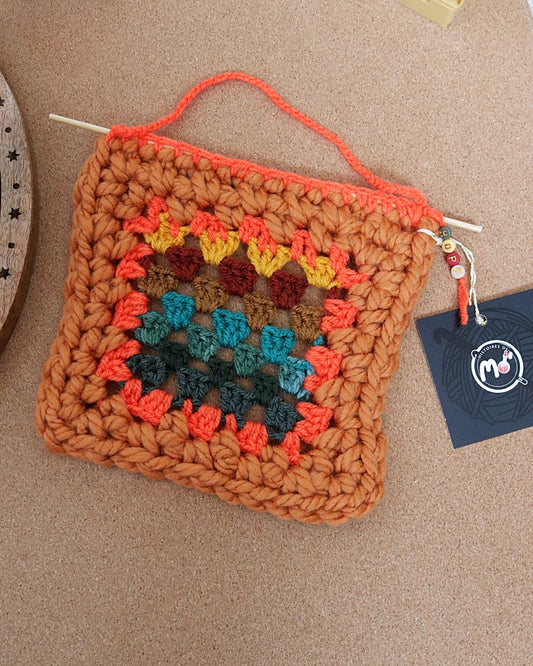 Granny square à suspendre - Hope